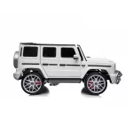 Chipolino Mercedes AMG G63 elektromos autó 2 üléssel - white leather